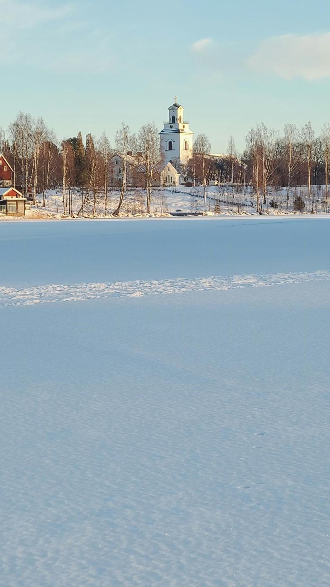 Nature Gem With Lake View Near Hudiksvall Villa Forsa  Exterior photo